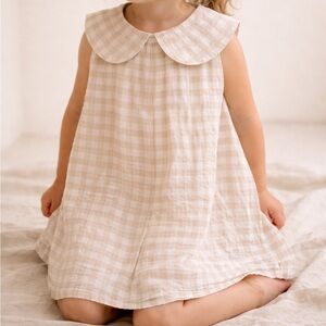 Dottie Gingham Peter Pan Collar Dress in Beige and White, size 5